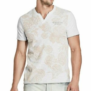 Guess men t-shirt NWT